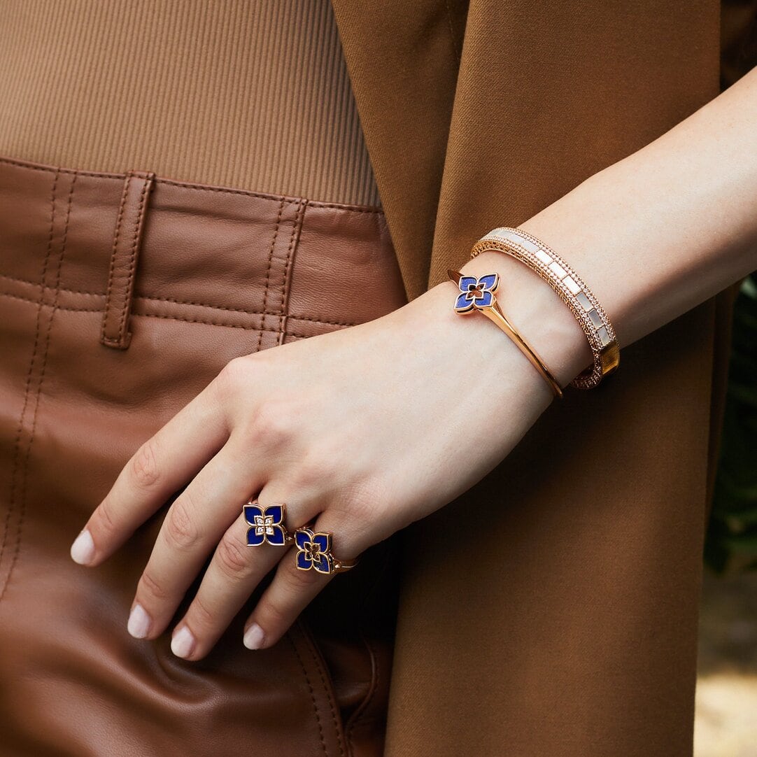 VENETIAN PRINCESS BANGLE WITH LAPIS LAZULI Roberto Coin